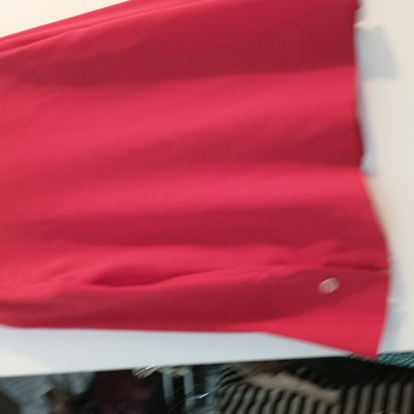 Arias 100%silk red blouse size small - Picture 11 of 12